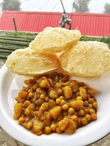 BroZ Nazom Retreat Gangtok