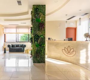LUAL Bleisure Hotel