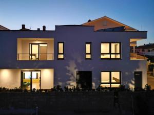 Neptunia - 4 bedroom villa