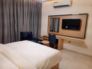 Season Inn Hotel Balad Sayt