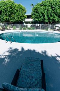 *Msg for 5%off*2Bed1Bath KingQueen Pool PHX Condo