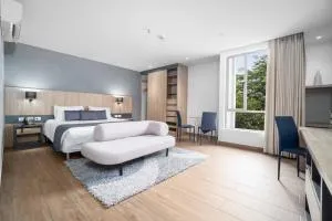 Hotel Plaza del Lili - El Establo