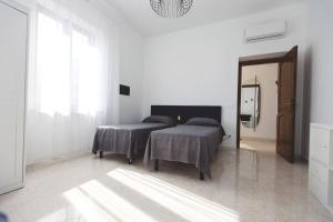 Brecchembè - Holiday Home in the center of Lacco Ameno