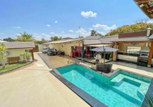 Linda Casa na EPTG com lazer completo - Brasília
