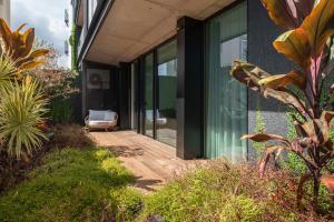 Savoy Insular I by An Island Apart