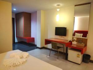 เพอร์เฟลคเพลช (Perfect Place Hotel)