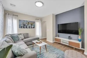 King bed in Master Suite! - Arden