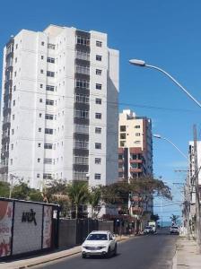 Guarapari. ES. Alugo excelente apartamento a 100 m do mar.