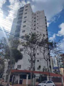 Guarapari. ES. Alugo excelente apartamento a 100 m do mar.