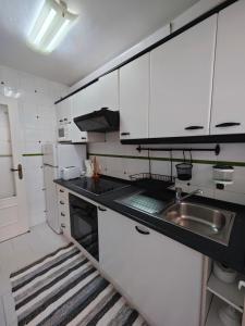 Riviera Serenity Escape - Sea View