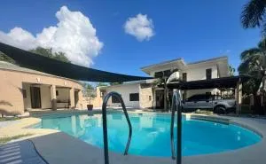 M&C Private Villa, Angeles City - Anunas