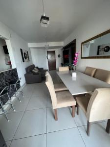 Apartamento em frente à praia Barra da Tijuca