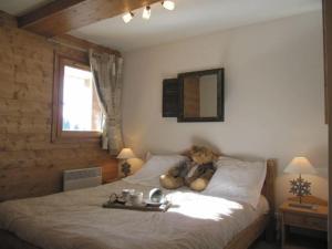 Appartement cosy 6 pers, 3 chambres, piscine chauffée, parking, coin montagne à Crest-Voland - FR-1-733-143