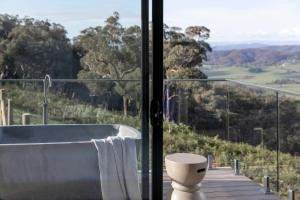 The Lookout by Mt Bellevue