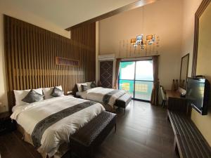 Phòng 4 Người có Sân hiên (Quadruple Room with Terrace)