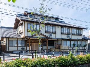 Fuji Sakura Onsen Ryokan - 3hvězdičkové hotely ve městě Fuefuki