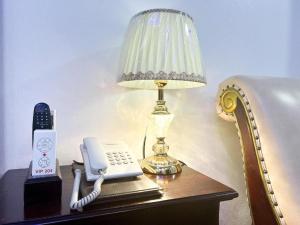 Hoàng gia Hotel - Đông Trù HN - by BAY LUXURY