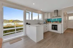 Okiato Views - Russell Holiday Home - Opua