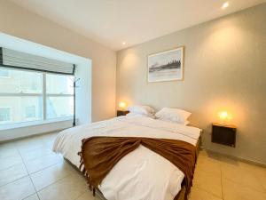 Deluxe 1 Bedroom Apartment - Elite Residence Dubai Marina - Sea View