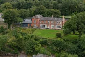 Telford House, By Birch Stays - 班戈