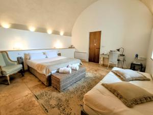 Hotels Les Chambres De La Renaissance : Chambre Triple - Non remboursable