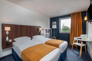 Hotels The Originals City, Hotel Ariane, Toulouse Sud Labege : Chambre Lits Jumeaux Standard