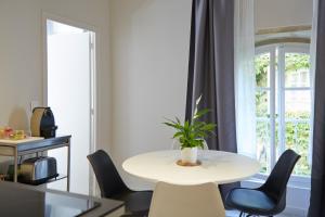 Appart'hotels La Residence Arles Centre : photos des chambres