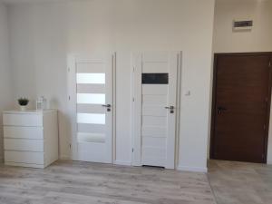 Konopnickiej 9 Apartament Loft dostęp na kod, Ptak, Orientarium, Atlas ARENA, Szpital, Mandoria, Fala, Centrum Zdrowia Matki Polki, Rodzina, Family, bezpłatny parking