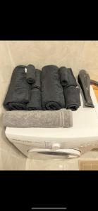 Cozy Homes 1 Room 1 Living room Apartment