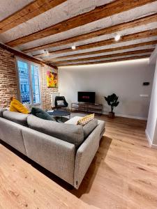 Atuaire Home El Mirador De La Calle la Puebla PARKING INCLUIDO