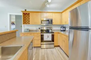 Big Sky Condo - Patio, Fireplace and Mountain Views - Big Sky Mobile Home Court