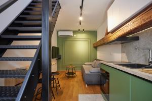 Modern Living Apts - Cozy loft in the city center