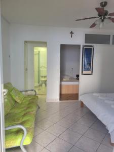 Apartments with parking space Sutivan, Brac - 5629