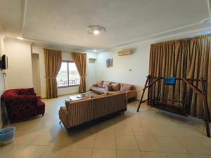 شقق منامي للشقق المخدومة-فئة التصنيف اقتصادي