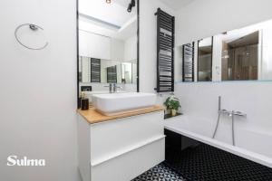 Luxury Oasis Garden Comfort