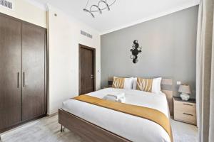 StoneTree - Near JBR Beach - Prime Location