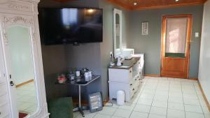 At The Nest Bed & Breakfast Guesthouse