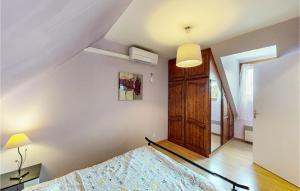 Maisons de vacances Awesome Home In Mesnil St Pere With House Sea View : photos des chambres