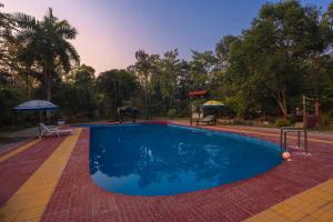 Jungle King Resort