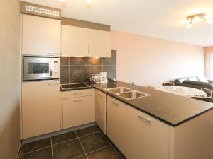 Sleek Stay by the Sea