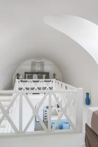 Black Diamond Suites Santorini Greece