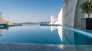 Black Diamond Suites Santorini Greece