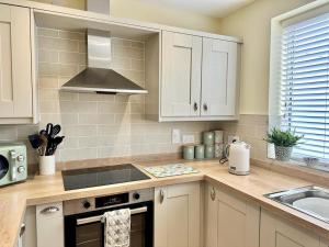 Pembroke Dock Hidden Gem - Pass the Keys