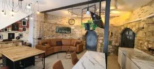 CASA CUEVA A-TIPICA - Mancha Real