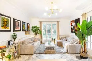 Grand & Classy Apartment with Private Garden, Villa des Ammonites - Bellevue