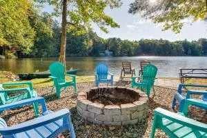 Maine Waterfront Home with Fire Pit and Scenic Views! - Spang Mills