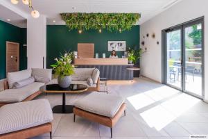 KYRIAD LYON OUEST Limonest