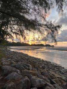 Neverland Beach Village Bungalows