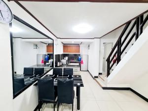 Calapan City Fully Furnished House Transient near XentroMall L39