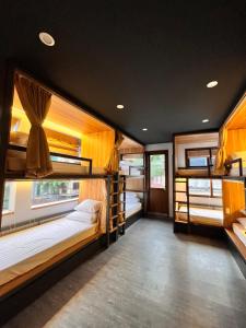 Bông Hà Nội hostel